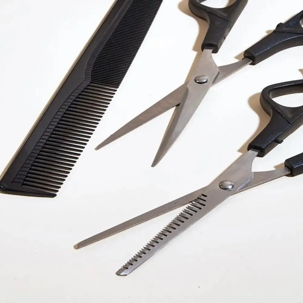 Durable Ergonomic Easy to Clean Pet Clippers Thinning Shears Hair Scissors and Comb